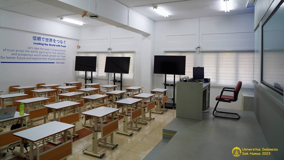 Dummy foto smart class room #1